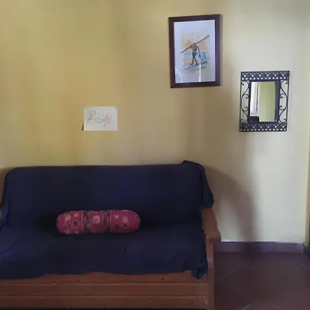 Country Monigio ロッジ *