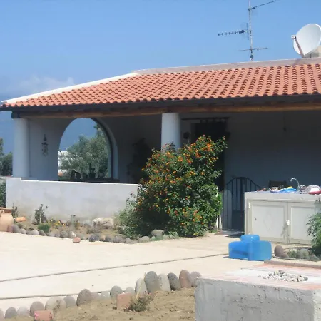 Country Monigio ロッジ Quattro Pani