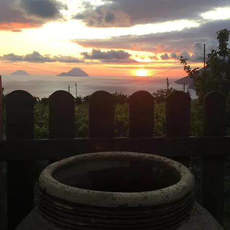 Country Monigio ロッジ